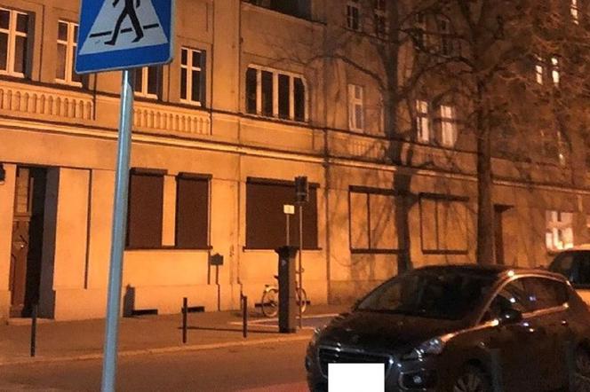 Źle zaparkowane samochody plagą na poznańskich ulicach