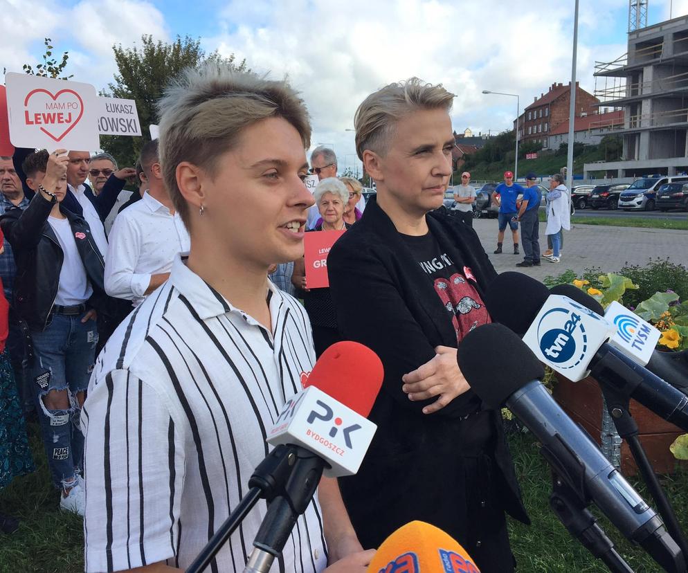 Lewica sadzi drzewa w Grudziądzu