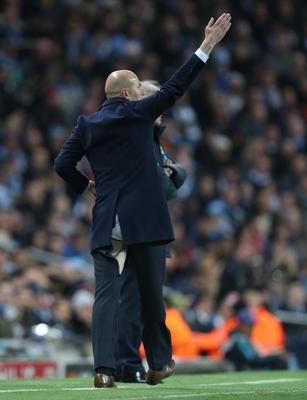 Zinedine Zidane, rozdarte spodnie