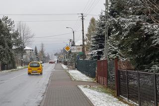 Drogowy absurd w Jeleśni