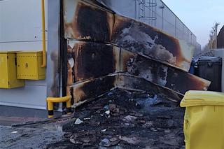 Za podpalenie kontenera i ściany centrum handlowego grozi mu 5 lat