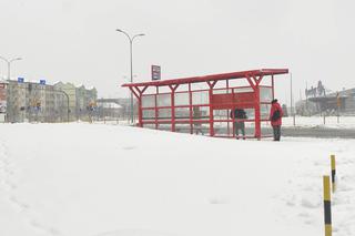 Białystok. Kwietniowy atak zimy. Osiedle pod śniegiem