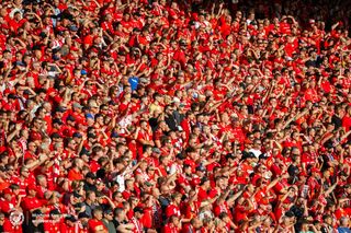 Widzew Łódź – Wisła Płock. AI przewiduje wynik hitu 4. kolejki Ekstraklasy
