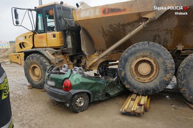 Kobieta zmiażdżona przez  ciężarówkę