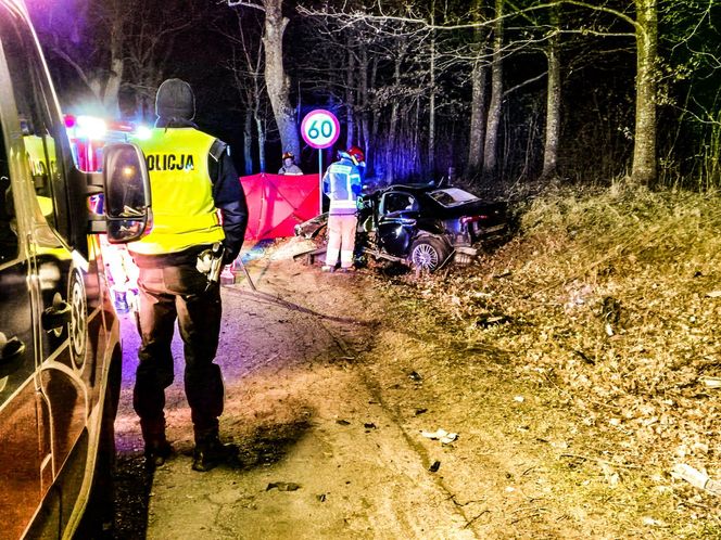 Tragiczny wypadek pod Dobrzykami. Mateusz zginął 400 metrów od domu