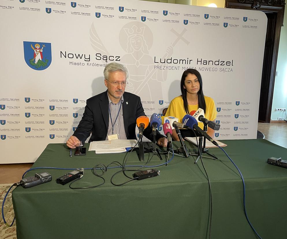 Piotra Lachowicz i Kamila Mateja w trakcie konferencji o Budżecie Obywatelskim