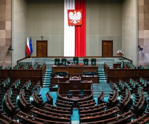Czy znasz wykształcenie polskich polityków? [QUIZ]