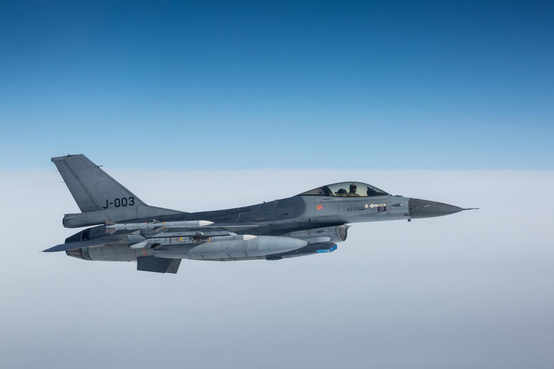 Holenderskie F-16