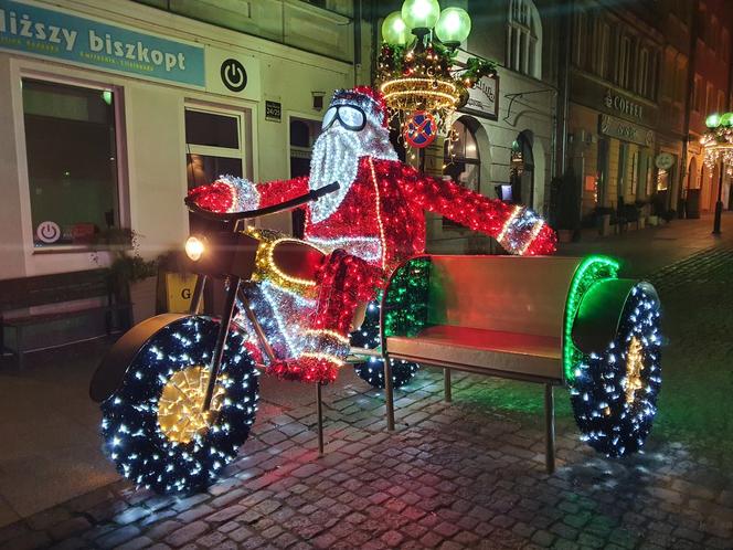 Świąteczne iluminacje w Olsztynie. Zobacz zdjęcia