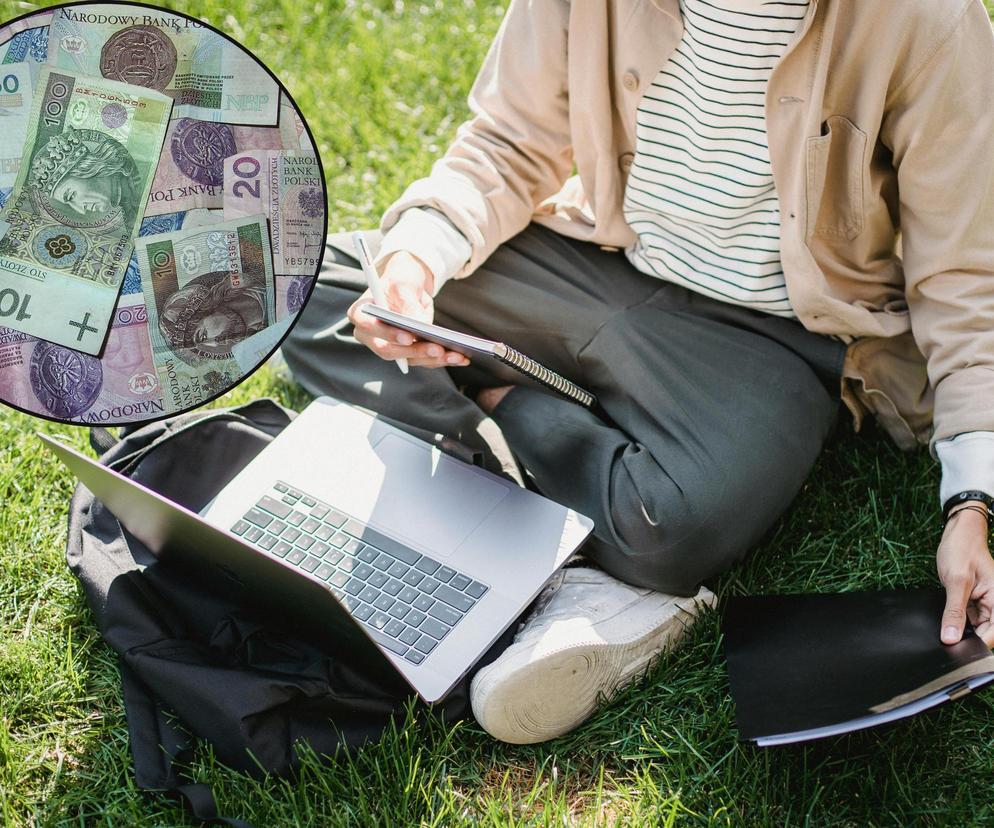 Uczeń znalazł pod szkołą portfel wypchany pieniędzmi! Jego reakcja zaskoczyła wszystkich