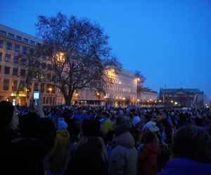 Manifestacja w trzecią rocznicę wybuchu wojny w Ukrainie