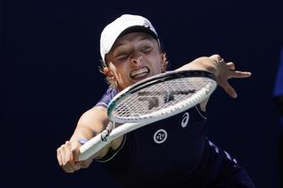 Iga Świątek nie gra, a kolejna rywalka awansowała już do WTA Finals! Co zrobi Ashleigh Barty?! [ANALIZA]