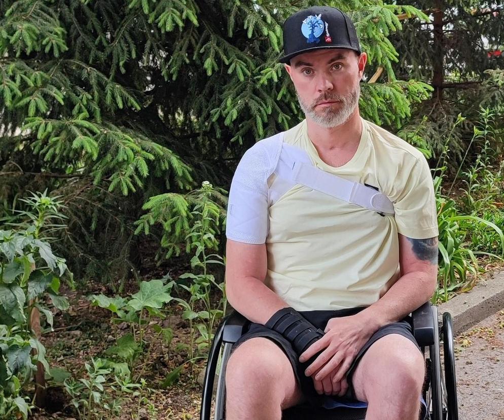 Wygrał walkę o życie! Musi stoczyć kolejną o sprawność. Potrzebne wsparcie dla Jacka Tyrawskiego z Siedlec
