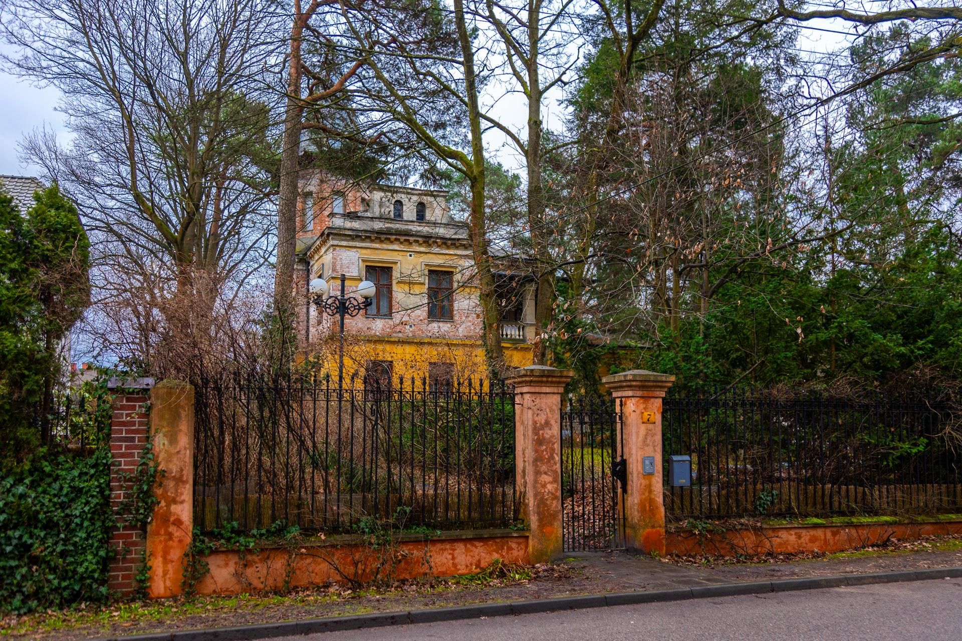 Willa Pod Wieżą, ul. Żeromskiego 7, Konstancin-Jeziorna