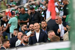 Prezydent RP w młynie Lechii Gdańsk! Karol Nawrocki zaskoczył kibiców