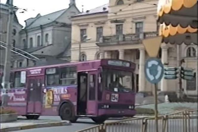 Lublin lat 90.! Zjawiskowe wideo nagrane na ulicy! [WIDEO]