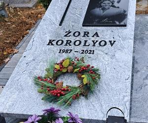 Zaniedbane mogiły znanych aktorów i nowy grób Żory Korolyova. Cmentarz Północny, październik 2023