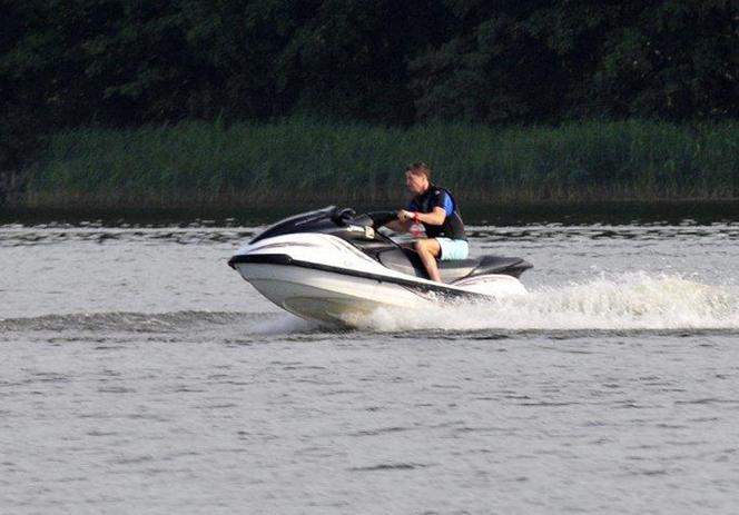 Robert Lewandowski szalał na skuterze