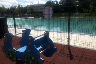 Pływalnia przy Sobolowej w Łodzi