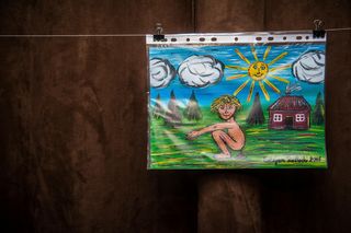 Co słychać u Gracjana Roztockiego? Dawna gwiazda YouTube’a nie tylko śpiewa, ale też maluje obrazy