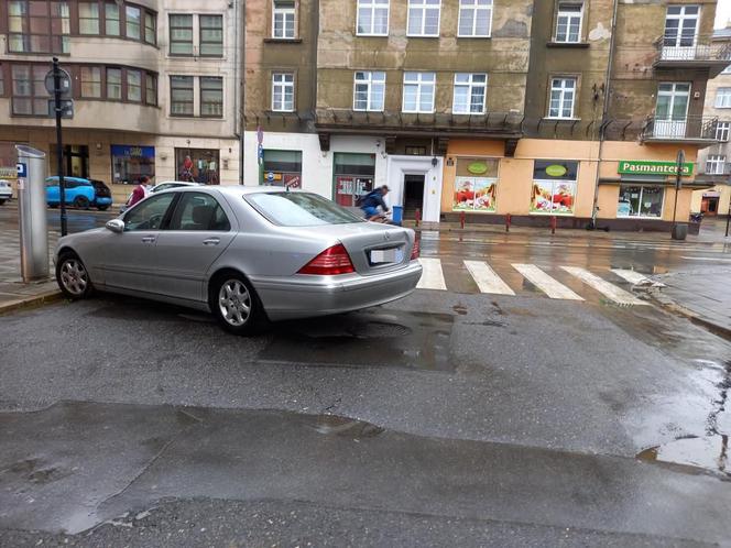 Krakowscy mistrzowie parkowania