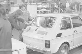  Historia Polskiego Fiata 126p. To już 25 lat od zakończenia produkcji kultowego malucha