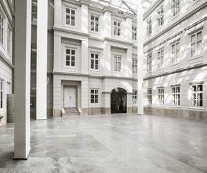 Projekt Praga, zadaszenie dziedzińca Zamku Sułkowskich