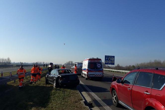 Wypadek na autostradzie w Białobrzegach