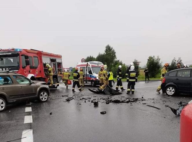 Groźny wypadek na krajowej „ósemce” pod Wrocławiem