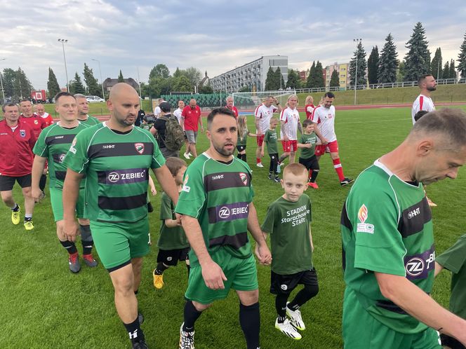 Uroczyste otwarcie stadionu w Starachowicach