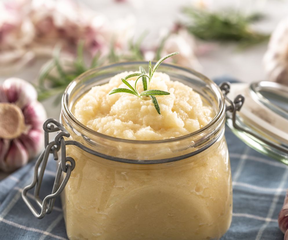 Naturalny odstraszacz na komary. Jedz 1 łyżeczkę tego produktu dziennie