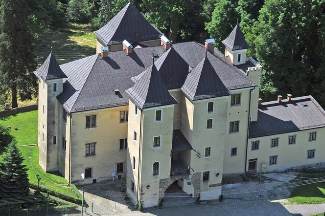 Gmina Jasienica: Coraz bliżej kurortu geotermalnego w Grodźcu? Dwie firmy chcą wykonać odwiert