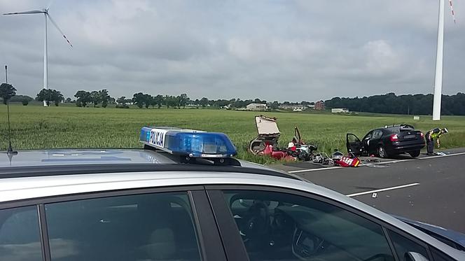 Koszmarny wypadek w Głuchowie pod Toruniem - dwie ofiary śmiertelne, w tym 7-latka