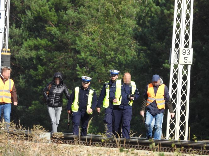 Śmiertelne potrącenie pod Radomiem. Wstrzymany ruch kolejowy i duże opóźnienia pociągów