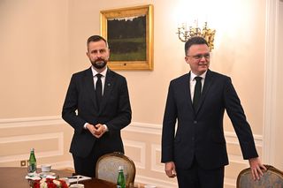 Nowy sondaż jest katastrofalny dla Trzeciej Drogi! Hołownia i Kosiniak-Kamysz mogą uronić łezkę