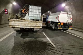 Ćwiczenia ratownicze na zakopiance. Tunel pod Luboniem Małym był zamknięty