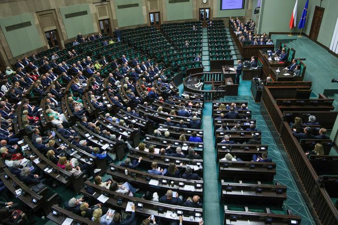 Ważny dzień w Sejmie. Rząd Tuska dostanie wotum zaufania?