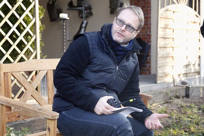 Ojciec Mateusz. Artur Żmijewski
