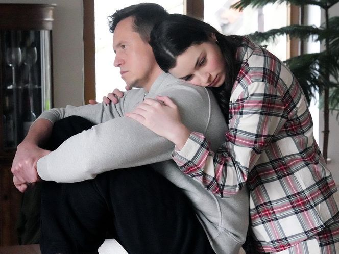 Barwy szczęścia, odcinek 3192: Weronika (Maria Świłpa), Modrzycki (Piotr Ligienza)