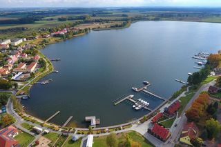   To najładniejsza gmina w woj. warmińsko-mazurskim. Sztuczna inteligencja wytypowała turystyczną perłę