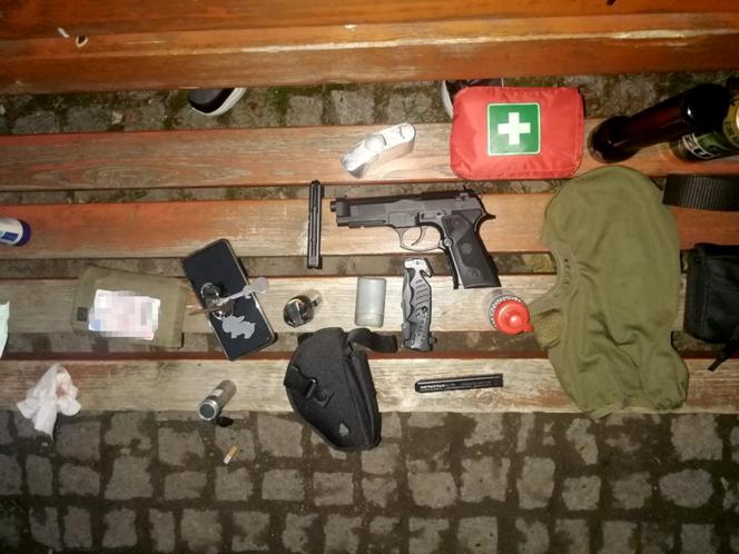 Groza w Otwocku. Pijany 44-latek strzelał do przechodniów w Parku Miejskim