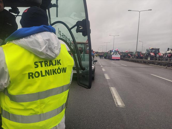 Protest rolników w Elblągu na S7