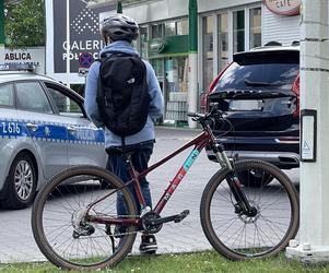  Pijany kierowca potrącił dziecko na rowerze. Próbował uciekać. Miał 2 promile