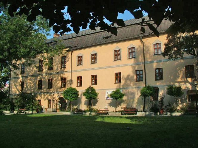 Najstarsze muzeum publiczne w Polsce znajduje się w województwie śląskim.