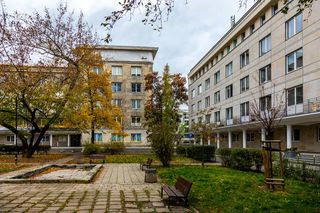 Bloki przy Polnej w Warszawie to pozostałość ambitnego planu na dzielnicę-pomnik. Jej budowę przekreśliła wojna 