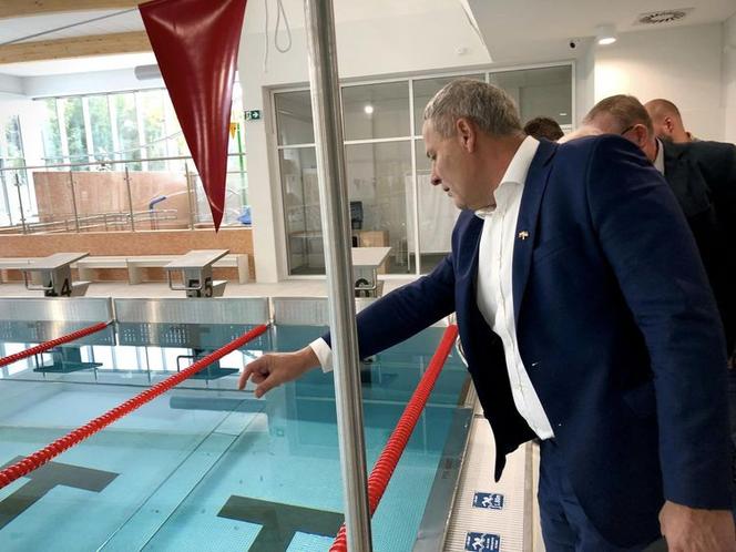 Basen na Miedzyniu już gotowy! Tak wygląda w środku 