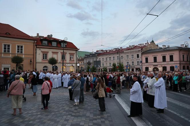 75 lat temu obraz Matki Boskiej w Lublinie zapłakał. Wierni uczcili rocznicę „Cudu lubelskiego” procesją różańcową