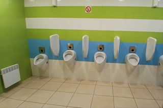 Legendarny szalet za milion w Parku Kasprowicza