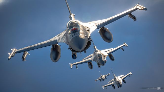 Polskie samoloty F-16
