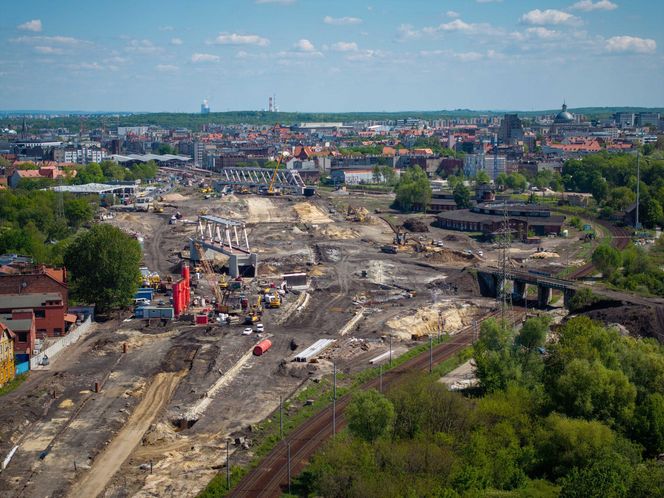 Budowa wiaduktów kolejowych w centrum Katowic